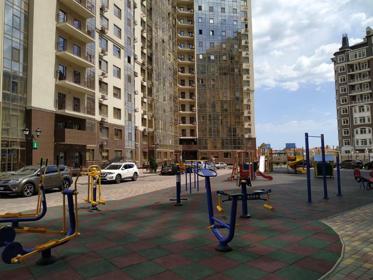 Sunny View Apartment Одеса Екстериор снимка
